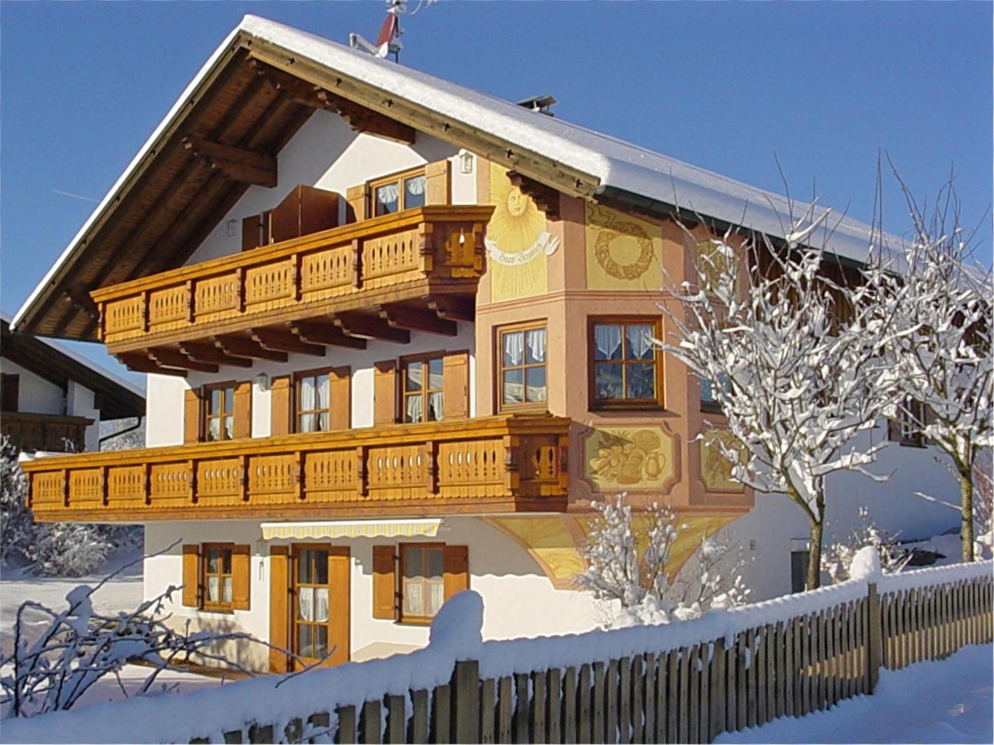 Apartment In The Allg U With View Of The Bavarian Alps Bernbeuren Exterior photo