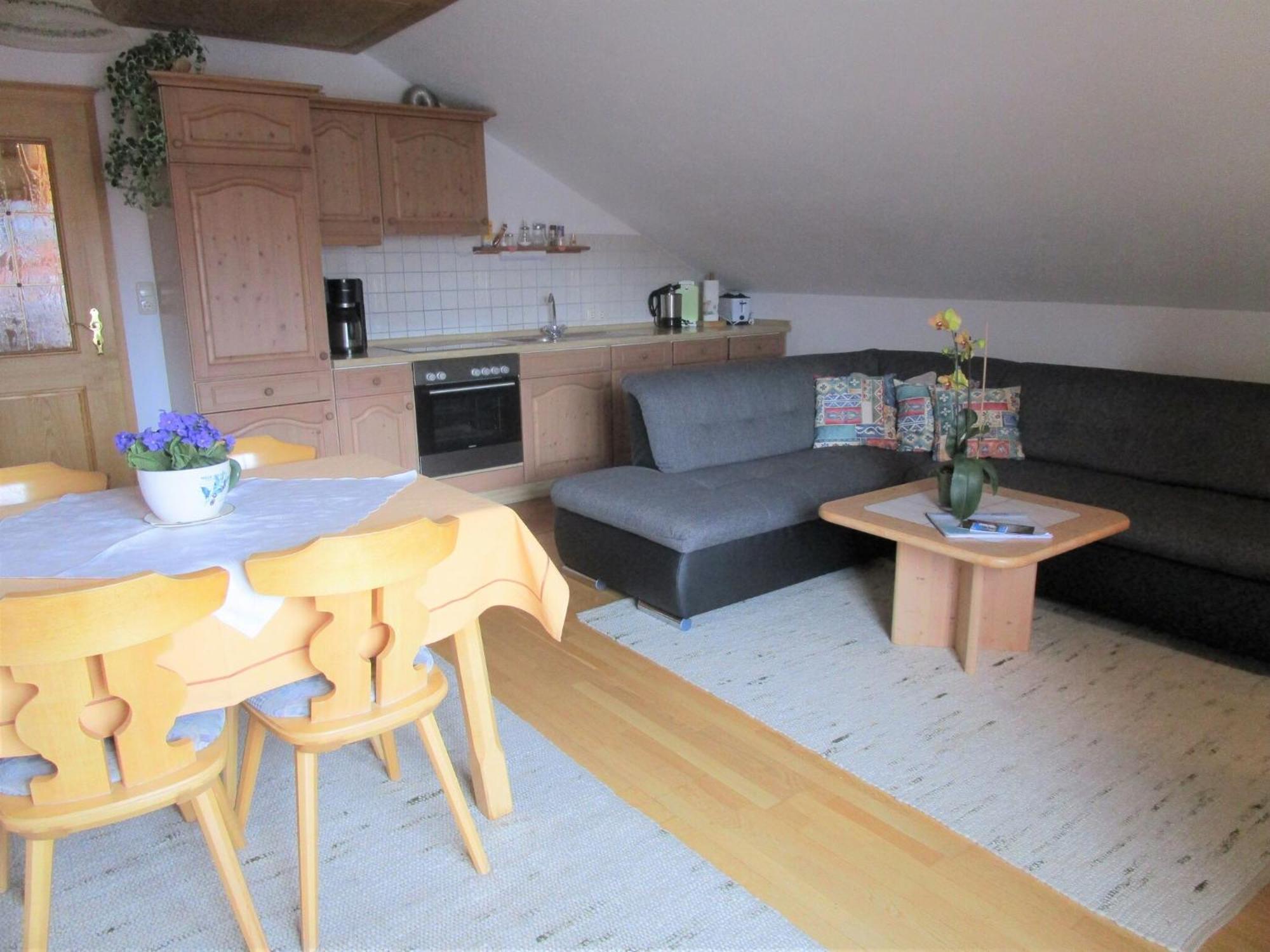 Apartment In The Allg U With View Of The Bavarian Alps Bernbeuren Exterior photo